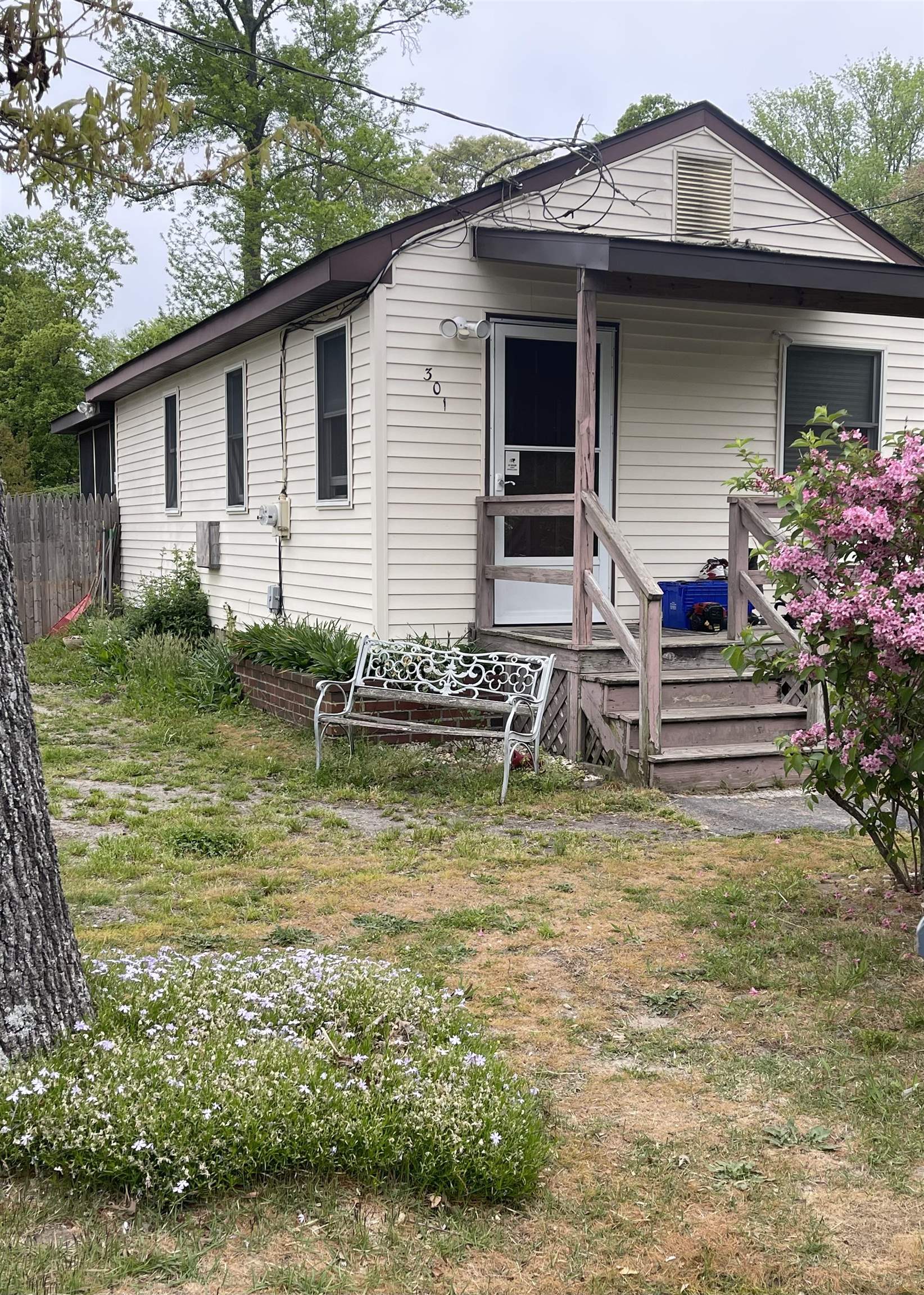 301 East Pacific Ave  