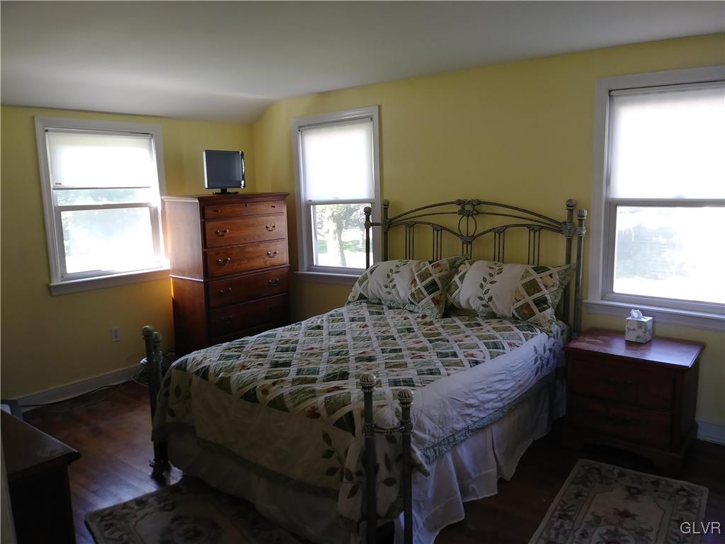 3111 Edinburgh Road Allentown, PA 18104 - Photo 10 of 14 Gallery Image 10