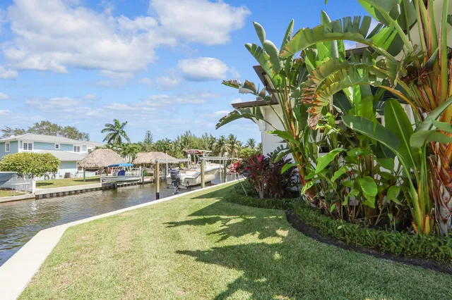 $4,900,000 | 934 North Loxahatchee Drive, Jupiter, FL 33458