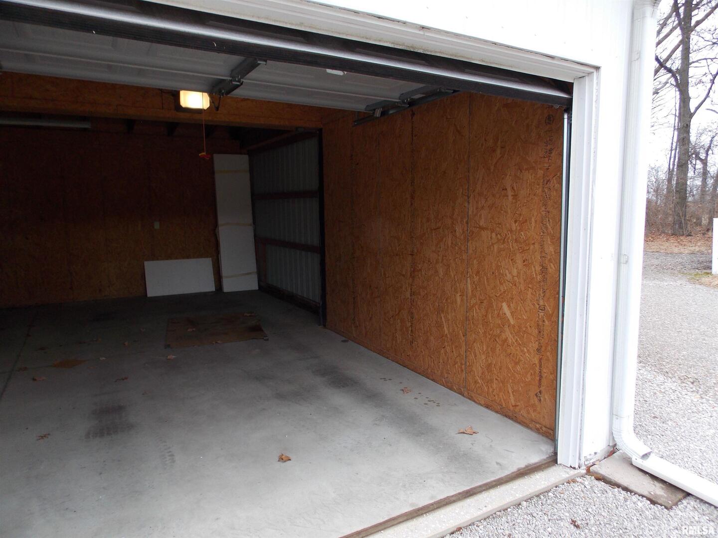 1723 Walnut Hill Road Centralia, IL 62801 - Photo 35 of 49