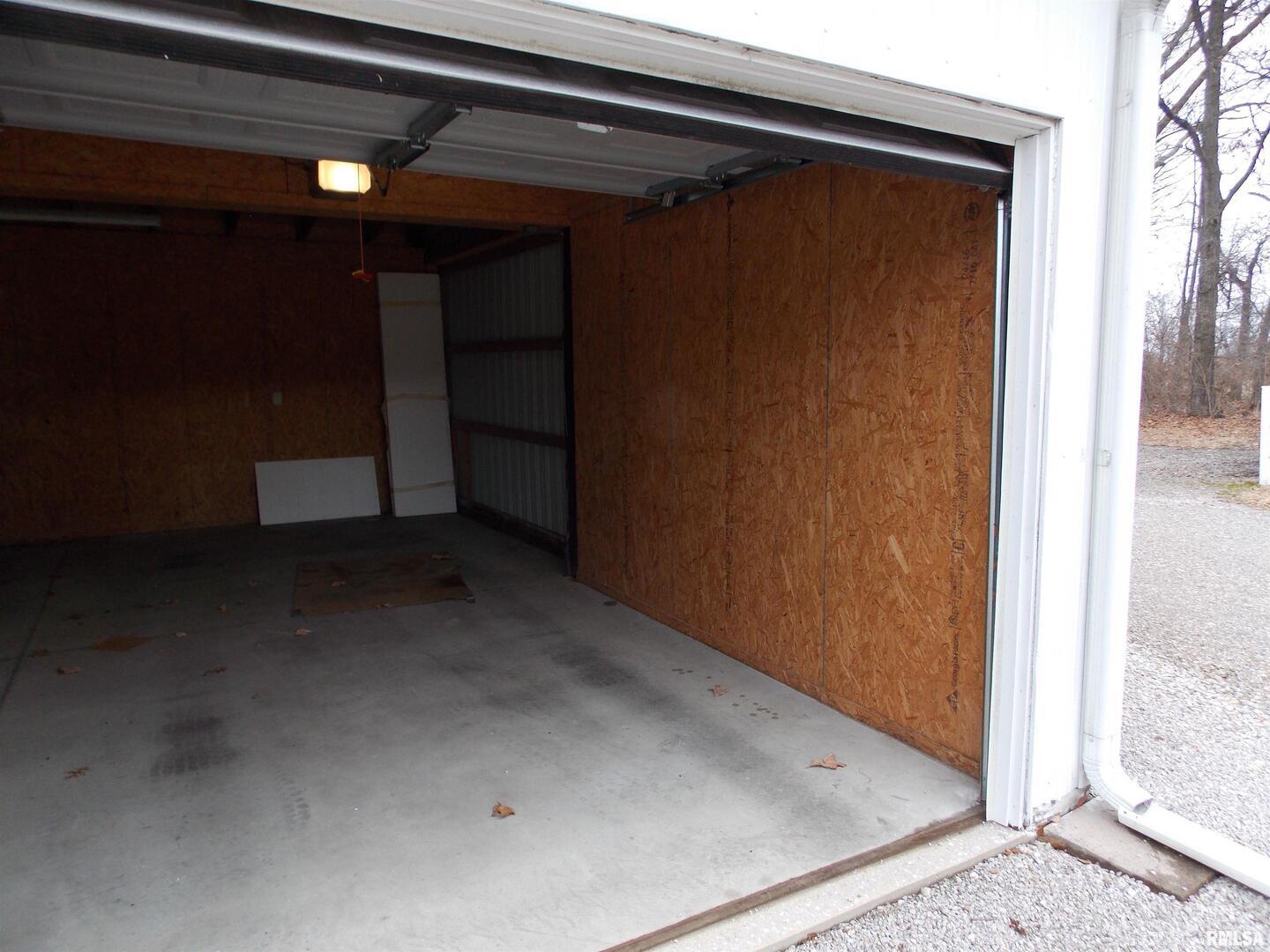 1723 Walnut Hill Road Centralia, IL 62801 - Photo 35 of 49 Gallery Image 35