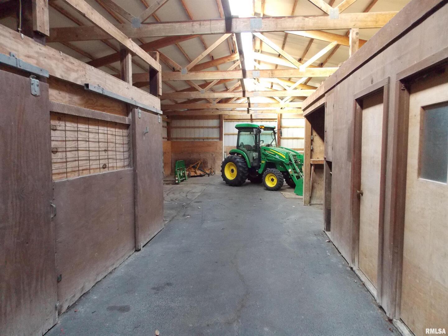 1723 Walnut Hill Road Centralia, IL 62801 - Photo 38 of 49