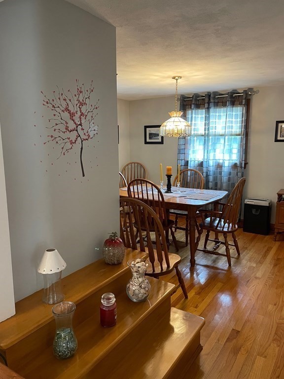 25 Helberg Road Springfield, MA 01128 - Photo 12 of 40