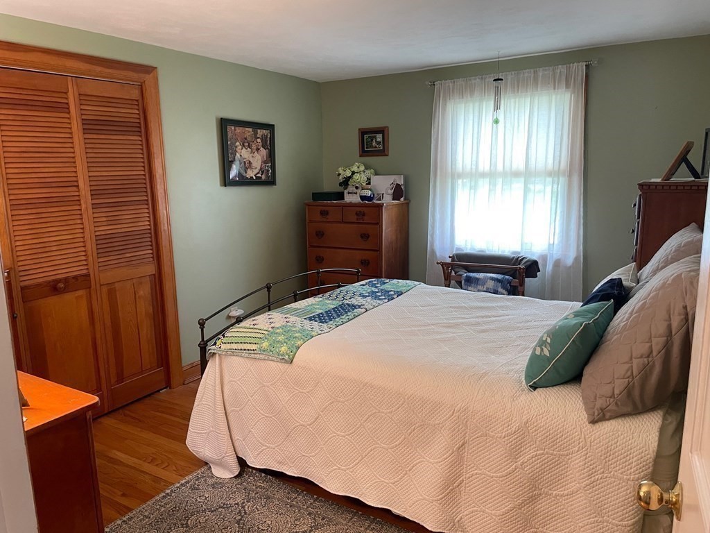 25 Helberg Road Springfield, MA 01128 - Photo 17 of 40