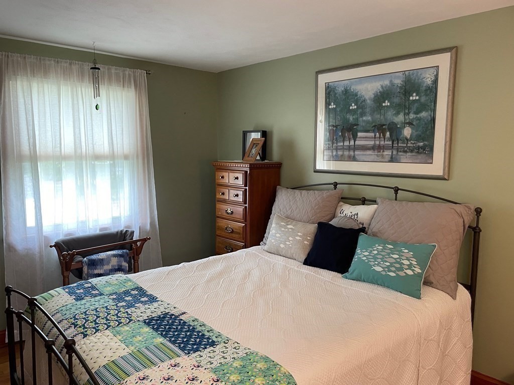 25 Helberg Road Springfield, MA 01128 - Photo 19 of 40