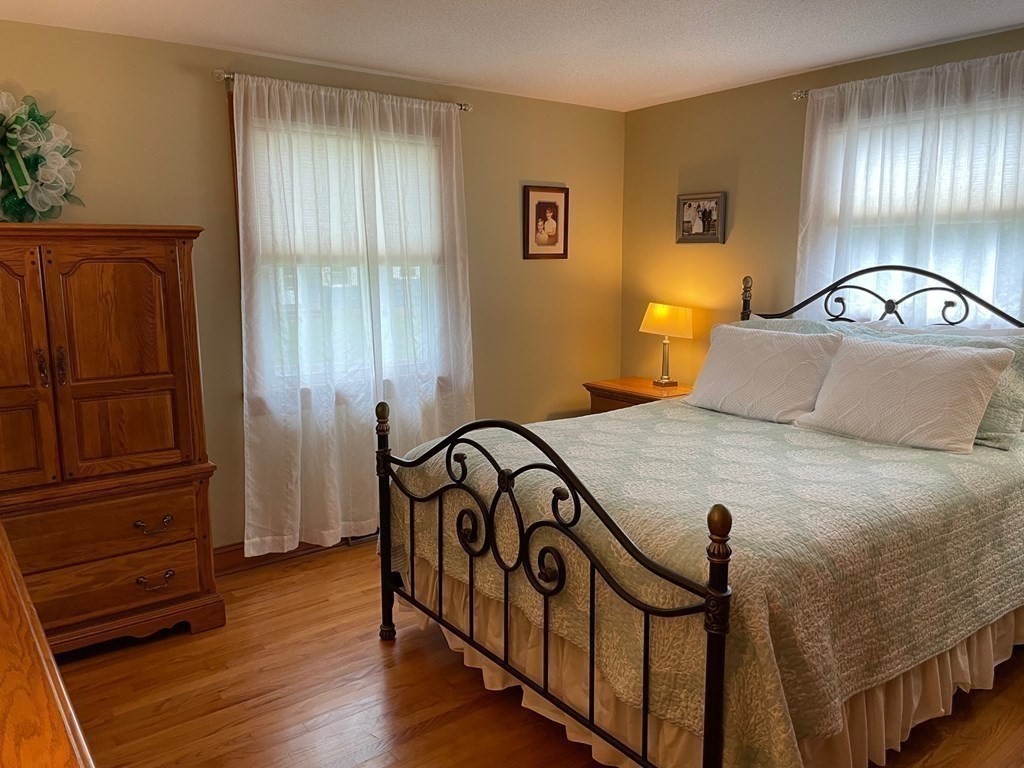 25 Helberg Road Springfield, MA 01128 - Photo 20 of 40