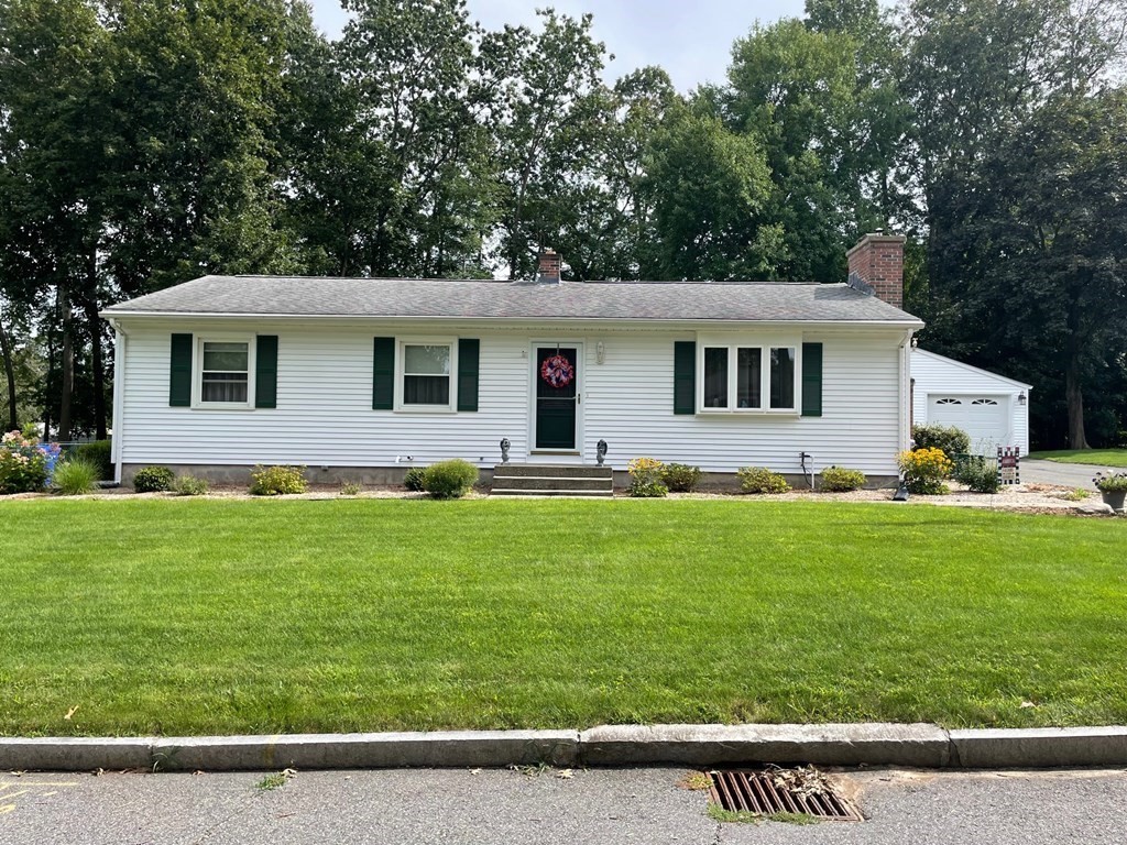 25 Helberg Road Springfield, MA 01128 - Photo 2 of 40