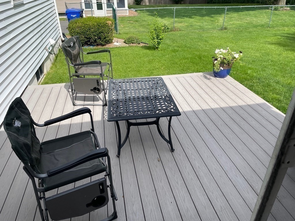 25 Helberg Road Springfield, MA 01128 - Photo 30 of 40
