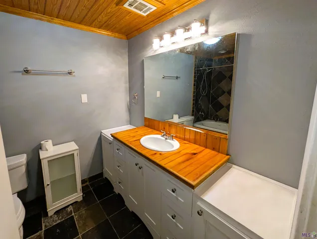 $159,900 | 11591 Auburn Drive, Baton Rouge, LA 70816