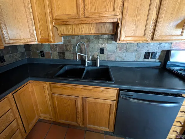 $159,900 | 11591 Auburn Drive, Baton Rouge, LA 70816