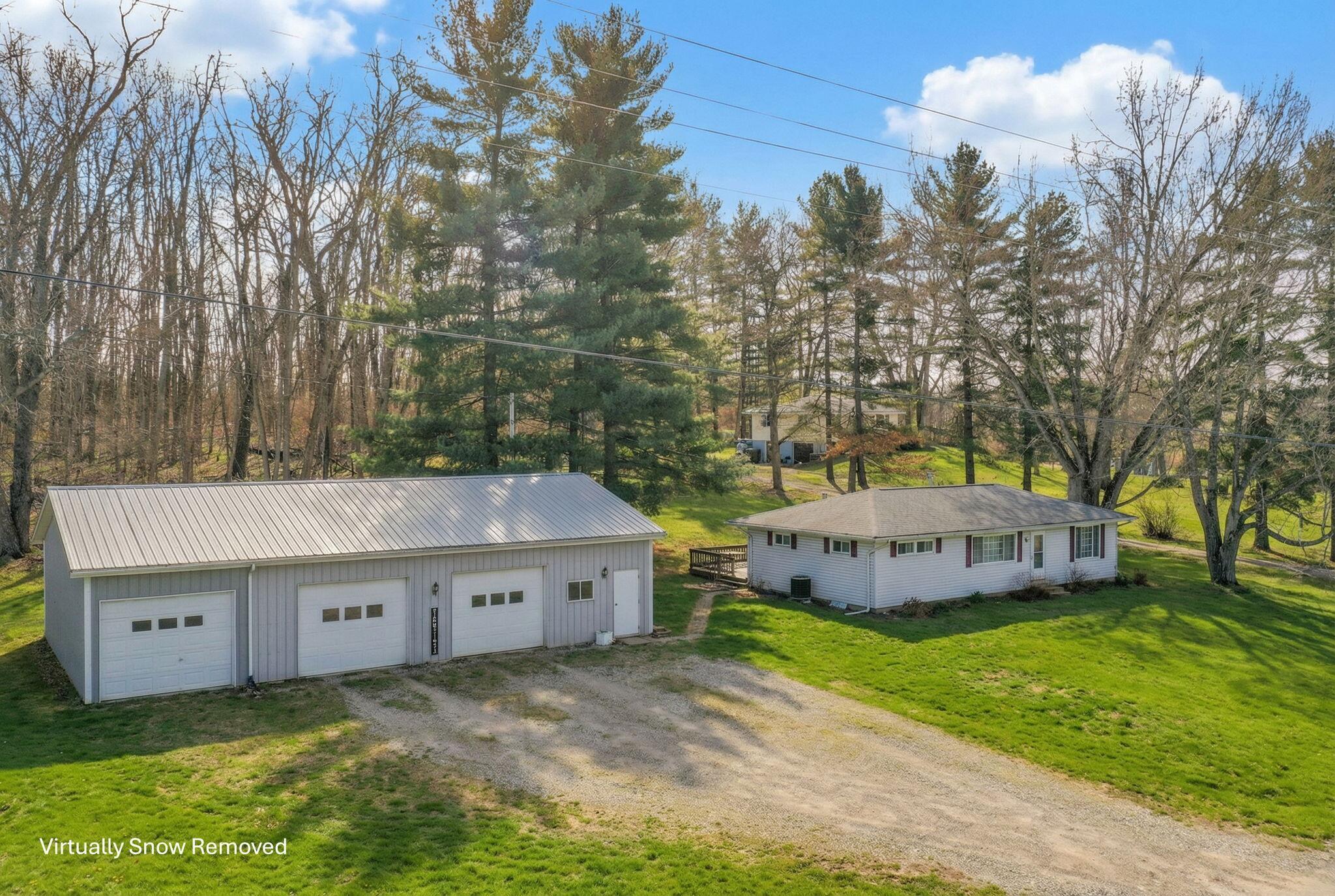760 Lake Road Southeast Lancaster, OH 43130 - Photo 1 of 60 3-web-or-mls-1770729633