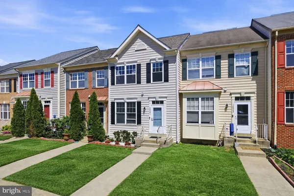 $485,000 | 16861 Brandy Moor Loop, Woodbridge, VA 22191