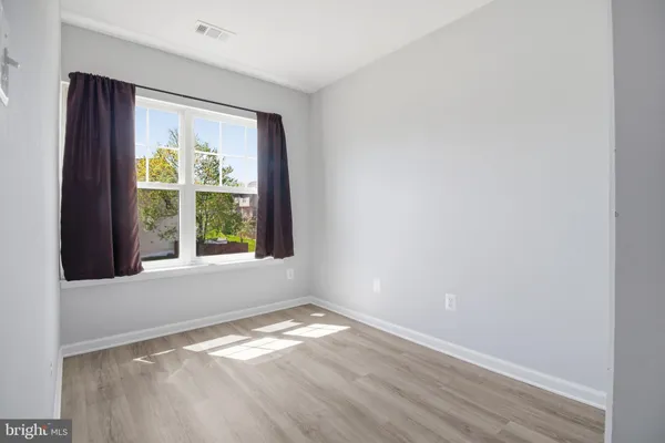 $485,000 | 16861 Brandy Moor Loop, Woodbridge, VA 22191