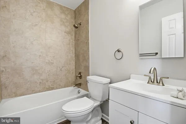 $485,000 | 16861 Brandy Moor Loop, Woodbridge, VA 22191