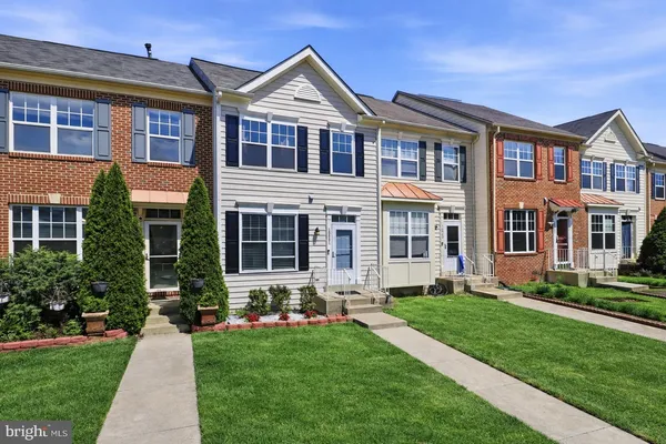 $485,000 | 16861 Brandy Moor Loop, Woodbridge, VA 22191