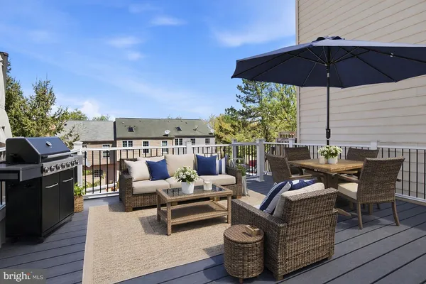 $485,000 | 16861 Brandy Moor Loop, Woodbridge, VA 22191