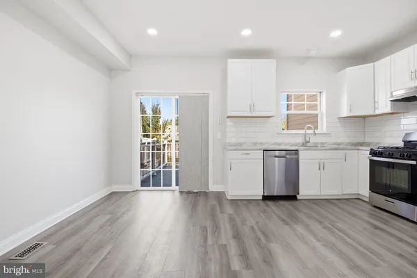 $485,000 | 16861 Brandy Moor Loop, Woodbridge, VA 22191