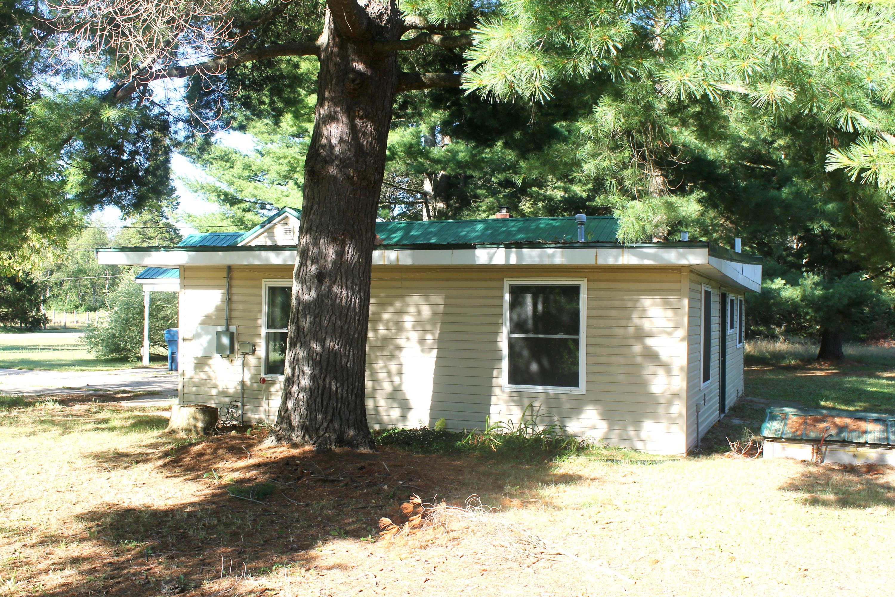 8470 West Birch Road Roscommon, MI 48653 - Photo 25 of 28 Gallery Image 25