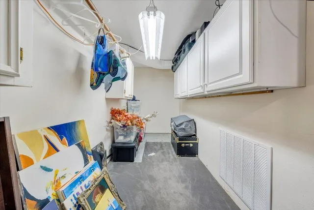 $425,000 | 2702 Yellow Mountain Road Southeast, Roanoke, VA 24014