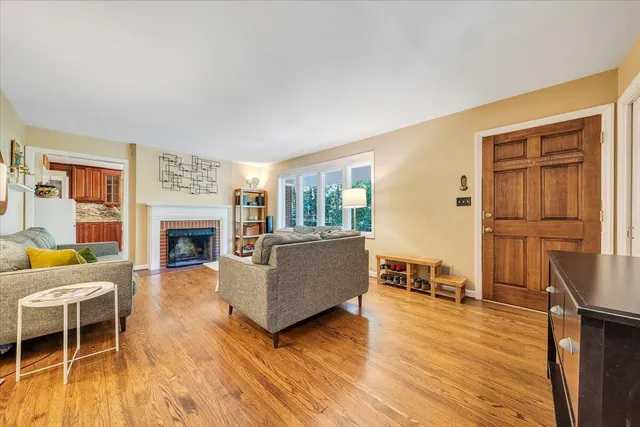 $425,000 | 2702 Yellow Mountain Road Southeast, Roanoke, VA 24014