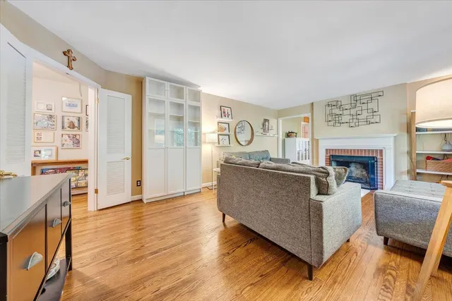 $425,000 | 2702 Yellow Mountain Road Southeast, Roanoke, VA 24014