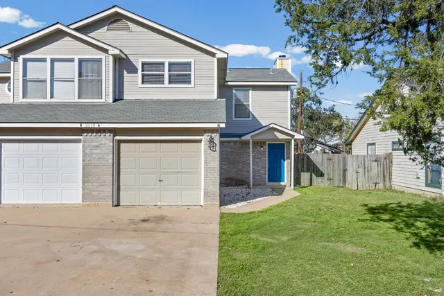 $1,820 | 2630 Alcott Lane, Unit A, Austin, TX 78748