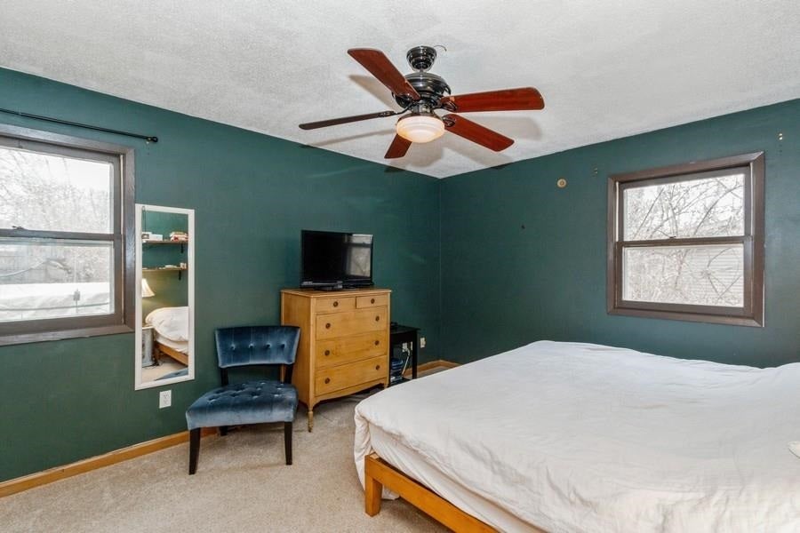 2512 Princeton Road Iowa City, IA 52245 - Photo 12 of 29 Gallery Image 12
