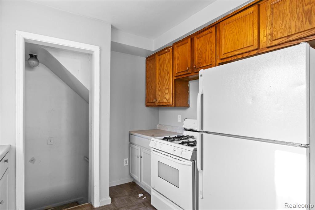 21507 Waltham Road Warren, MI 48089 - Photo 15 of 28