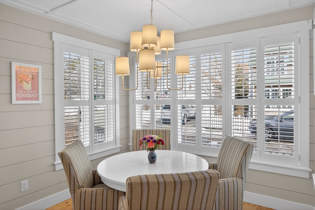 23 Cobblestone Plymouth, MA 02360 - Photo 12 of 39 a view of a dining room with furniture and windows