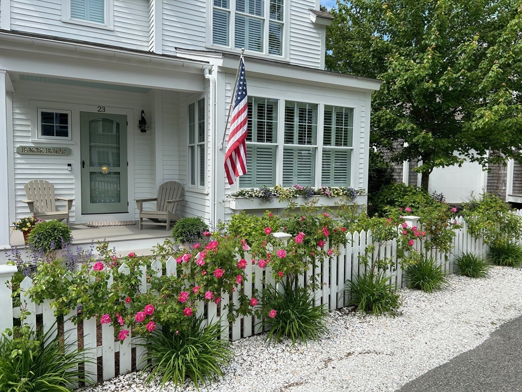23 Cobblestone Plymouth, MA 02360 - Photo 33 of 39 a house view with a garden space
