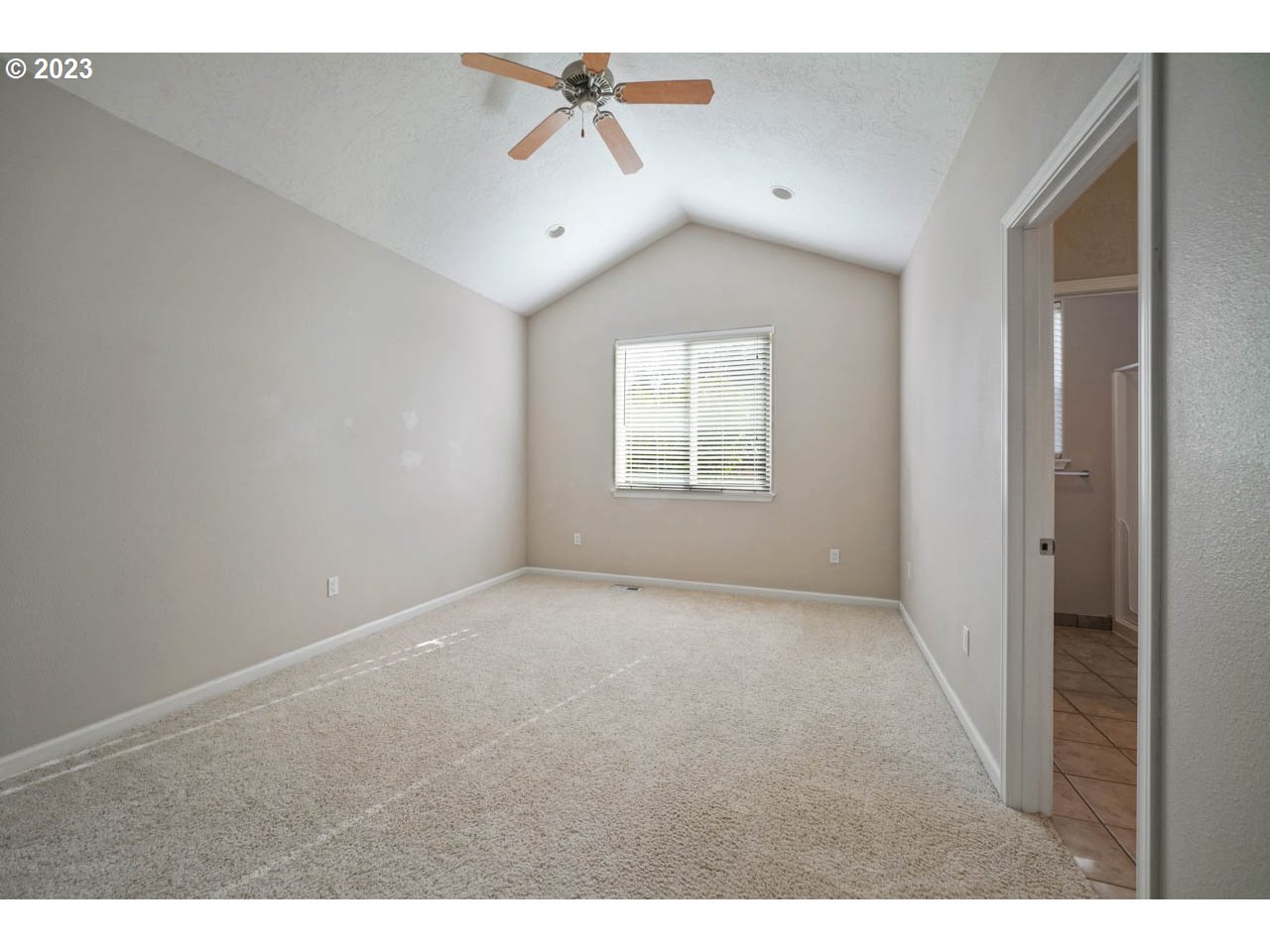 2655 Oak Ridge Street Northwest Albany, OR 97321 - Photo 15 of 32 Gallery Image 15