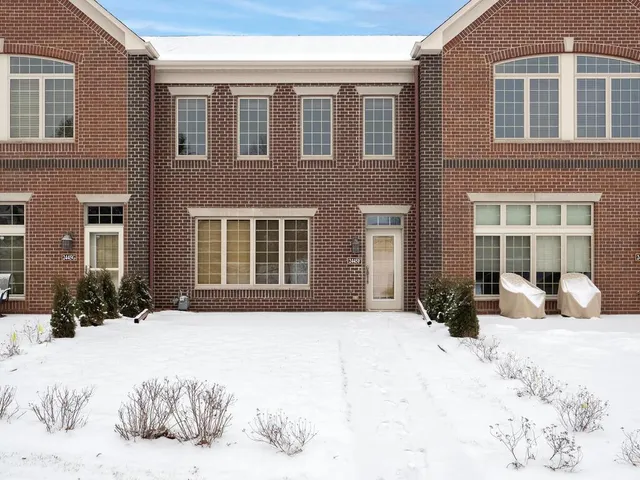 $2,500 | 2445 119th Court Northeast, Unit F, Blaine, MN 55449