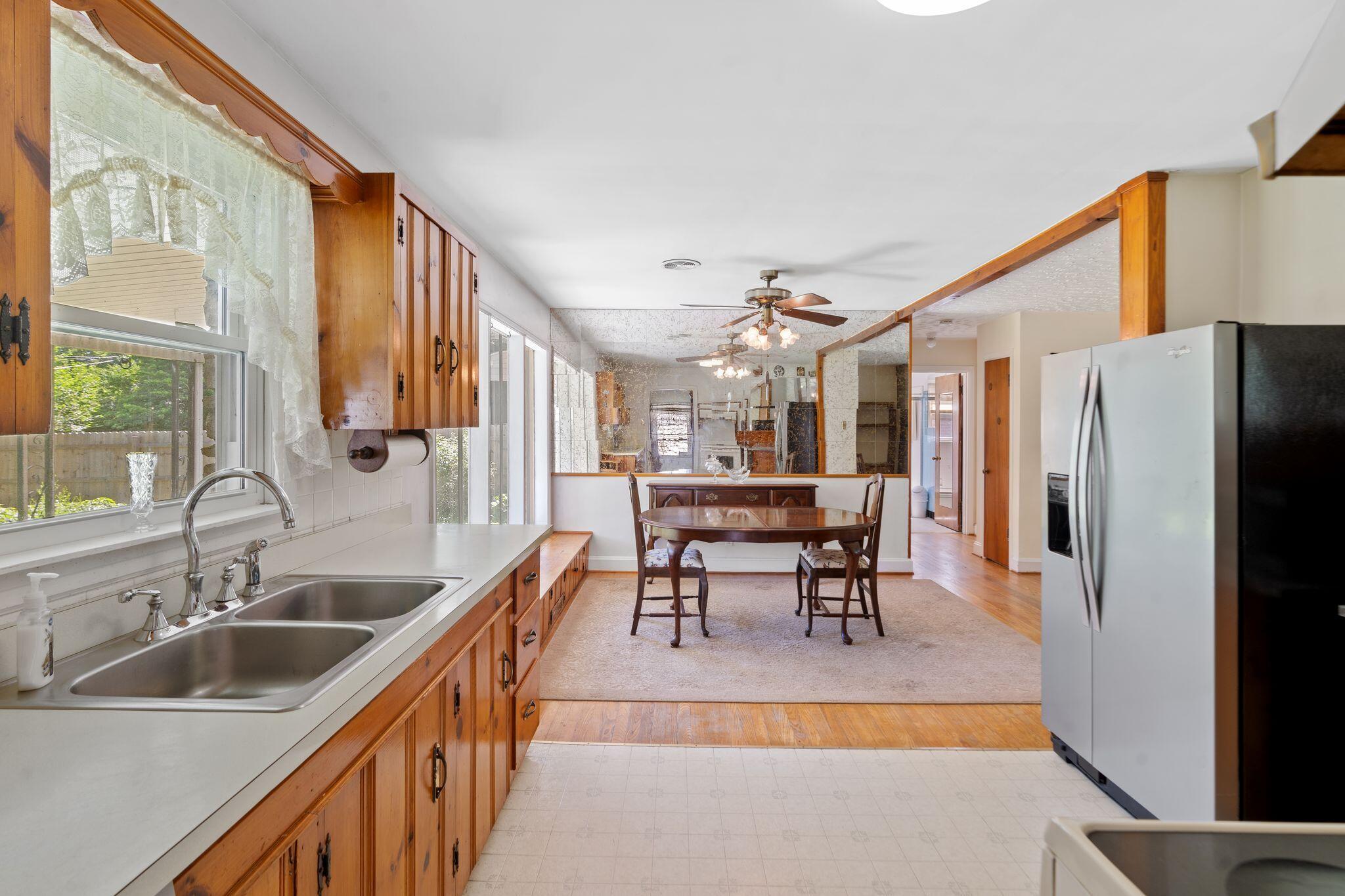 663 Springridge Drive Lexington, KY 40503 - Photo 19 of 37 27_DSC05846