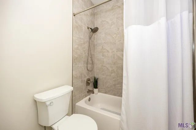 $469,900 | 16123 Magnolia Trace Parkway, Baton Rouge, LA 70817