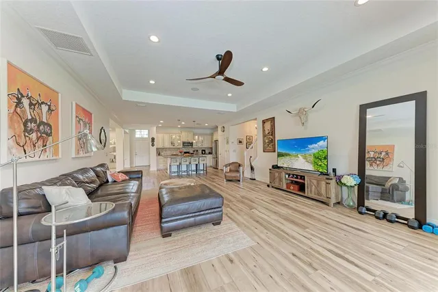 $800,000 | 12051 Forest Park Circle, Bradenton, FL 34211