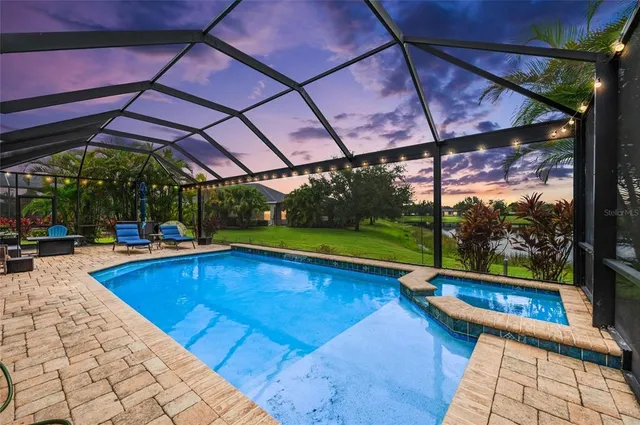 $800,000 | 12051 Forest Park Circle, Bradenton, FL 34211