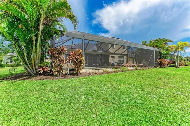 $800,000 | 12051 Forest Park Circle, Bradenton, FL 34211