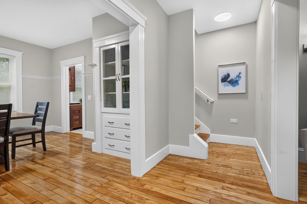 8 Darling Street Worcester, MA 01605 - Photo 20 of 40 Gallery Image 20