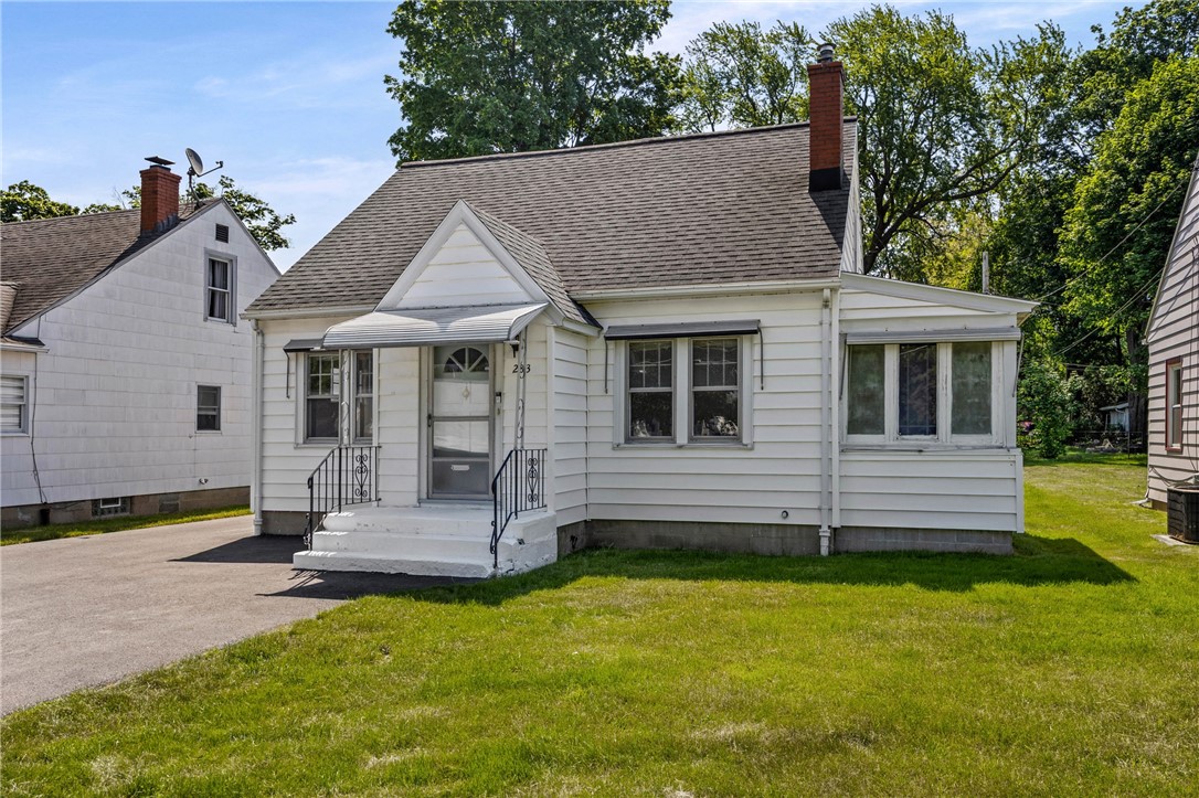 283 Stone Road Greece, NY 14616 - Photo 2 of 40