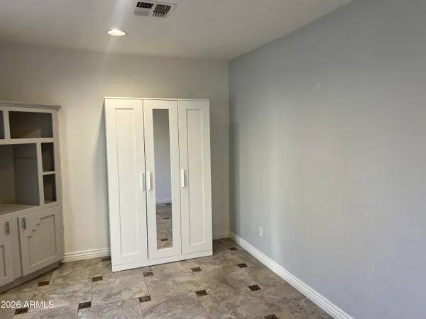 $2,950 | 15014 South 13th Place, Phoenix, AZ 85048