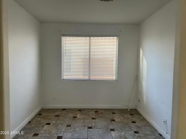 $2,950 | 15014 South 13th Place, Phoenix, AZ 85048