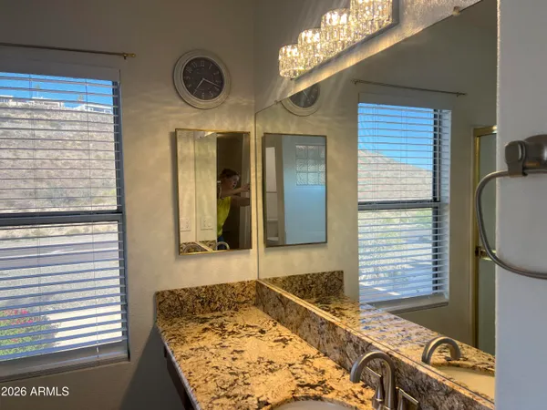 $2,950 | 15014 South 13th Place, Phoenix, AZ 85048