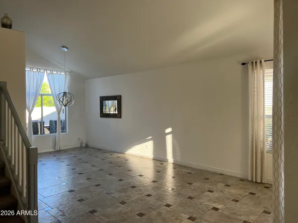 $2,950 | 15014 South 13th Place, Phoenix, AZ 85048