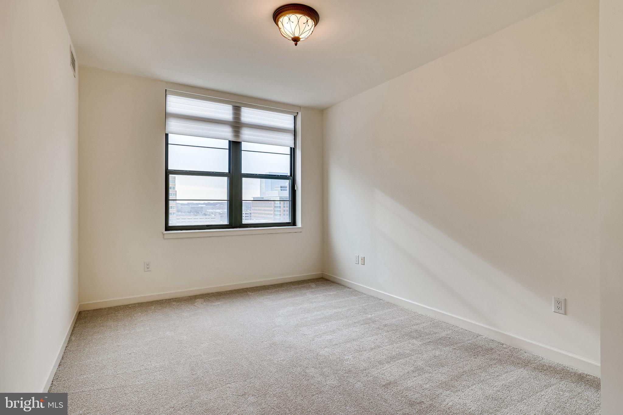 1830 Fountain Drive, Unit 1008 Reston, VA 20190 - Photo 27 of 42 3rd bedroom suite has walk-in closet.