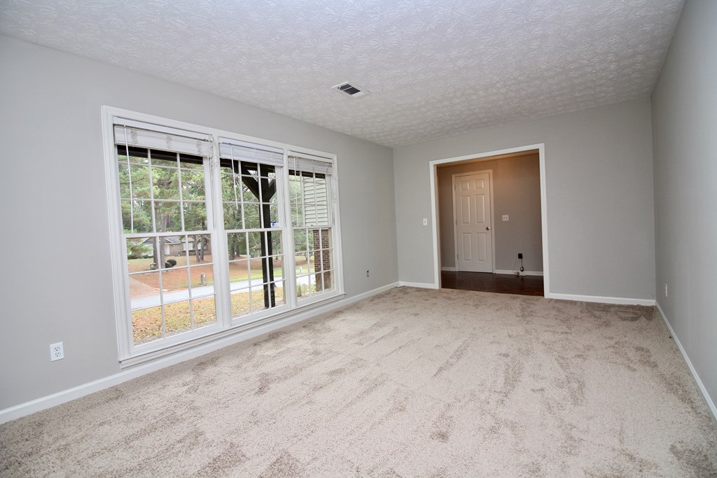 6930 Cinnamon Loop Columbus, GA 31909 - Photo 4 of 23 Gallery Image 4