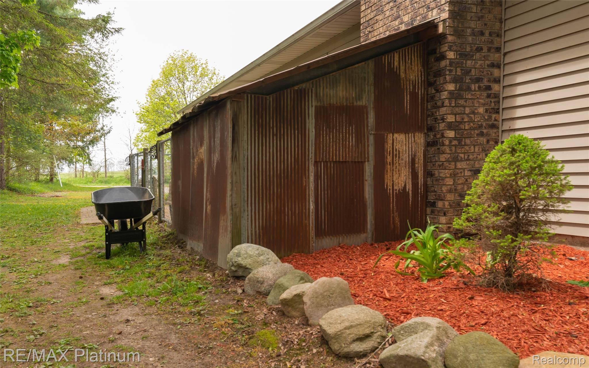 11725 South New Lothrop Road Byron, MI 48418 - Photo 38 of 38 JTB_1615.jpg
