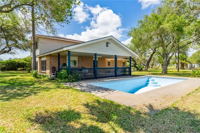 $699,900 | 966 East Fm 628, Riviera, TX 78379