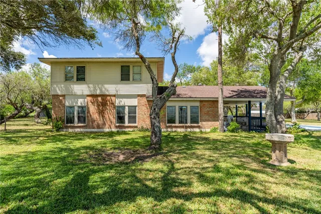 $699,900 | 966 East Fm 628, Riviera, TX 78379