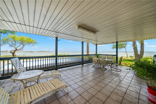 $699,900 | 966 East Fm 628, Riviera, TX 78379