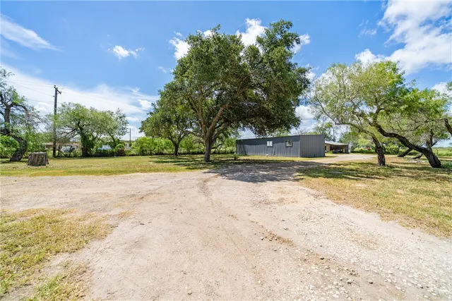 $699,900 | 966 East Fm 628, Riviera, TX 78379